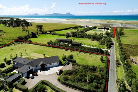 Photo of property in 29 North Cove Lane, Waipu, 0582