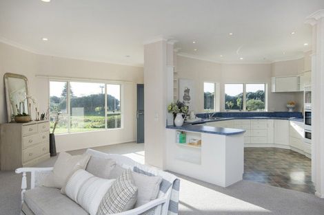 Photo of property in 858 Wainui Road, Wainui, Gisborne, 4010