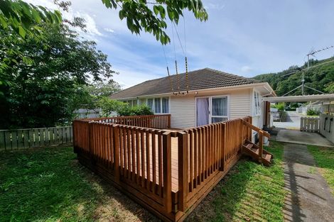 Photo of property in 15f3-a Lane Street, Wallaceville, Upper Hutt, 5018