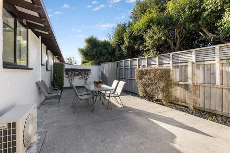 Photo of property in 2/67a Saint Albans Street, St Albans, Christchurch, 8014