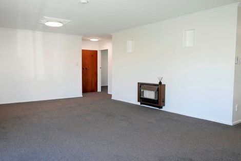Photo of property in 6 Bevan Place, Otaki, 5512