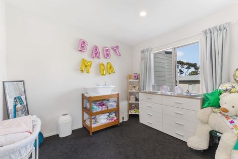 Photo of property in 1/206 Manuka Road, Bayview, Auckland, 0629