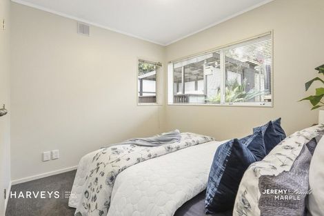 Photo of property in 13a West Lynn Road, Titirangi, Auckland, 0604