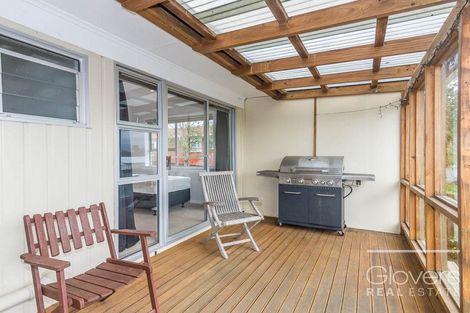 Photo of property in 4214a/2 Great North Road, Glendene, Auckland, 0602