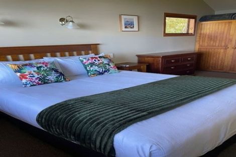 Photo of property in 88 Pukawa Road, Pukawa Bay, Turangi, 3381