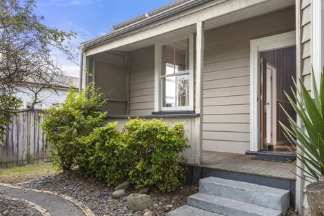 Photo of property in 9 Mellsop Avenue, Waiuku, 2123