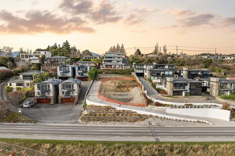 Photo of property in 137 Lakeside Road, Wanaka, 9305