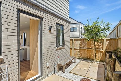 Photo of property in 3/22 Coniston Avenue, Te Atatu South, Auckland, 0610