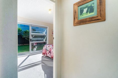 Photo of property in 3 Kawakawa Road, Whitianga, 3510