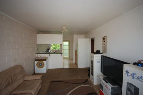Photo of property in 19a/8 Verbena Road, Birkdale, Auckland, 0626
