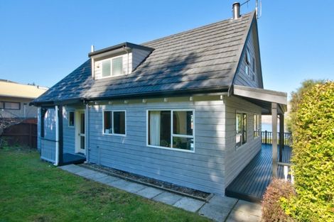 Photo of property in 1 Cameron Place, Fernhill, Queenstown, 9300