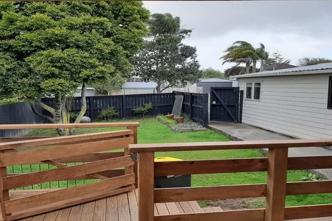 Photo of property in 34 Hassan Drive, Massey, Auckland, 0614