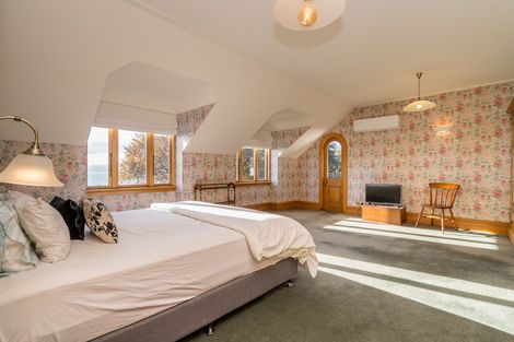 Photo of property in 13 Waikana Street, Broad Bay, Dunedin, 9014