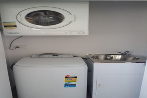 Photo of property in 120 Maidstone Road, Ilam, Christchurch, 8041