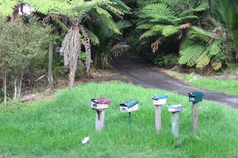 Photo of property in 280 Huia Road, Titirangi, Auckland, 0604