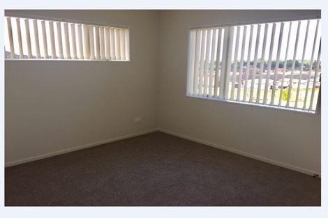 Photo of property in 165 Keri Vista Rise, Papakura, 2110