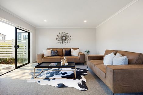 Photo of property in 12 Emmadale Lane, Hamilton East, Hamilton, 3216