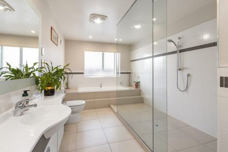 Photo of property in 16 Glen Oaks Drive, Northwood, Christchurch, 8051