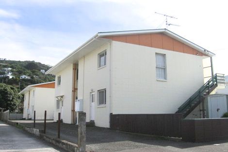 Photo of property in 4/84 Freyberg Street, Lyall Bay, Wellington, 6022