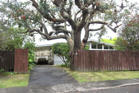 Photo of property in 61 Hatherlow Street, Glenfield, Auckland, 0629