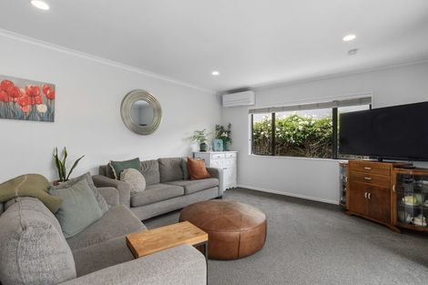Photo of property in 46 Seaview Road, Otumoetai, Tauranga, 3110