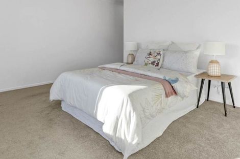 Photo of property in 8 Gortnest Place, Flat Bush, Auckland, 2019
