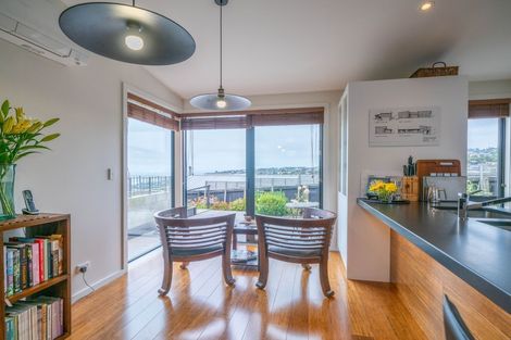 Photo of property in 61a Major Hornbrook Road, Mount Pleasant, Christchurch, 8081