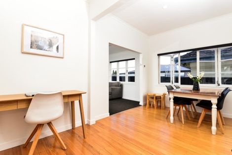 Photo of property in 1 Olwyn Terrace, Dinsdale, Hamilton, 3204