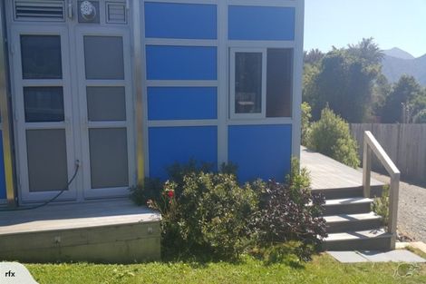 Photo of property in 16 Lawrence Street, Havelock, 7100