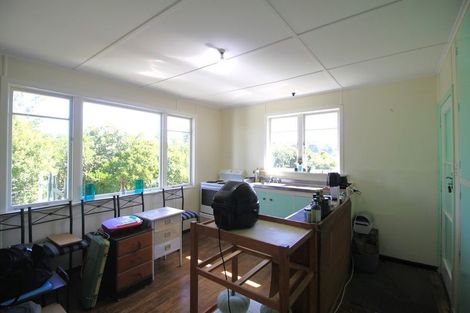 Photo of property in 29 Lynda Avenue, Paparangi, Wellington, 6037