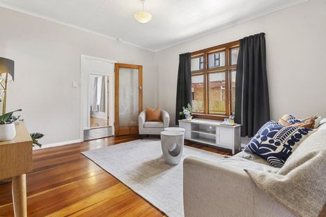 Photo of property in 33 Devonshire Road, Miramar, Wellington, 6022