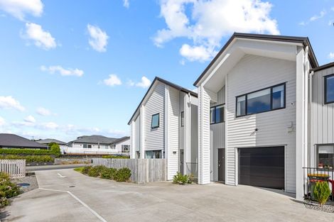 Photo of property in 10b Nellie Drive, Kumeu, 0810