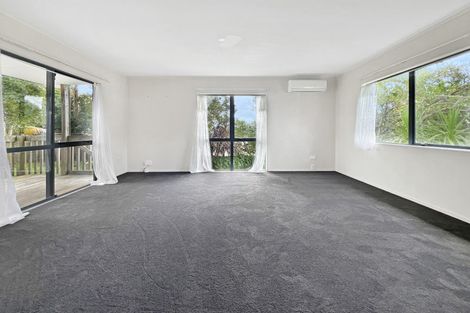 Photo of property in 19 Lowburn Place, Clover Park, Auckland, 2019