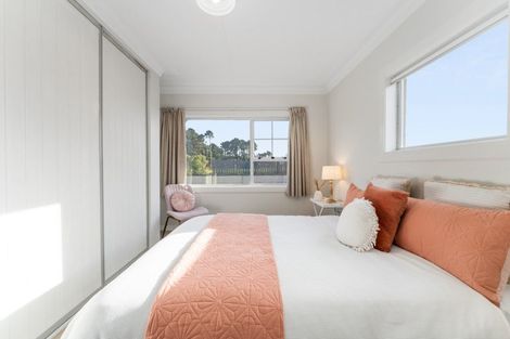 Photo of property in 27 Isadore Road, Saint Clair, Dunedin, 9012