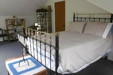 Photo of property in 167 Ohiro Road, Brooklyn, Wellington, 6021