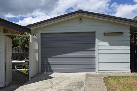 Photo of property in 46 Stratford Drive, Cable Bay, 0420