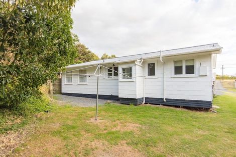 Photo of property in 854 Hokio Beach Road, Hokio Beach, Levin, 5571