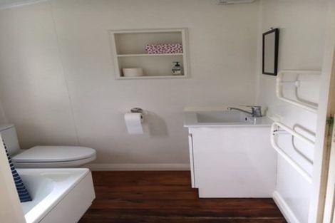 Photo of property in 32 Mckinley Crescent, Brooklyn, Wellington, 6021