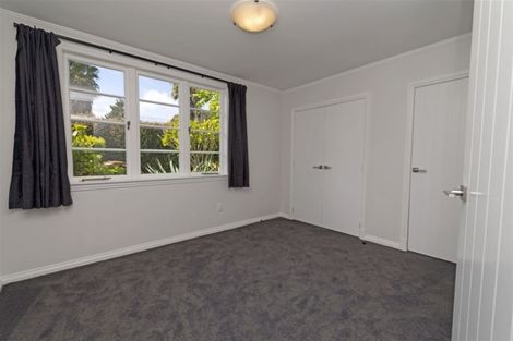 Photo of property in 25 Taupaki Road, Taupaki, Henderson, 0782