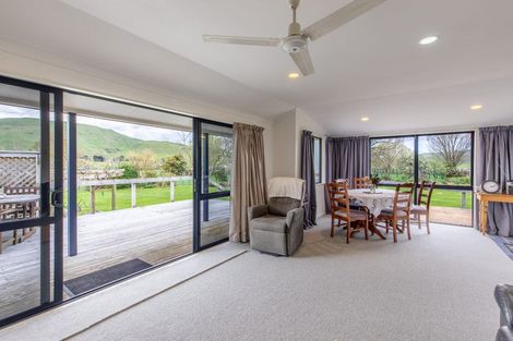 Photo of property in 425 Te Kura Road, Otane, 4277