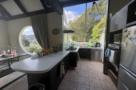 Photo of property in 454a Stokes Valley Road, Stokes Valley, Lower Hutt, 5019