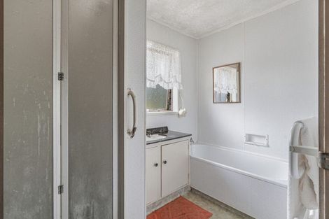 Photo of property in 13 Lovelock Place, Chartwell, Hamilton, 3210