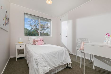 Photo of property in 685a Swanson Road, Swanson, Auckland, 0612