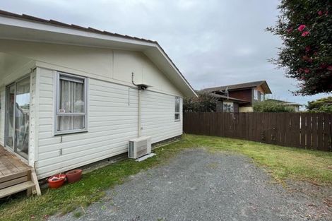Photo of property in 36 Mckinstry Avenue, Mangere East, Auckland, 2024