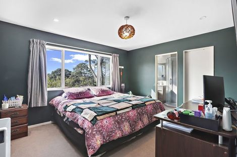 Photo of property in 40h Konini Road, Titirangi, Auckland, 0604