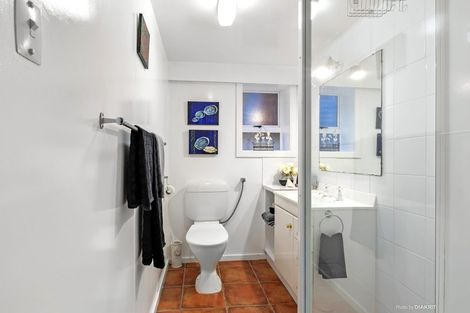 Photo of property in 283 Karaka Bay Road, Karaka Bays, Wellington, 6022