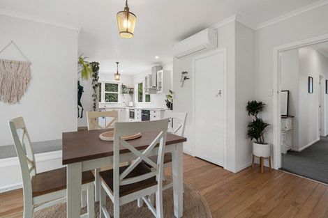 Photo of property in 12 East Street, Greytown, 5712