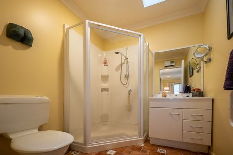 Photo of property in 51 Lakewood Avenue, Churton Park, Wellington, 6037