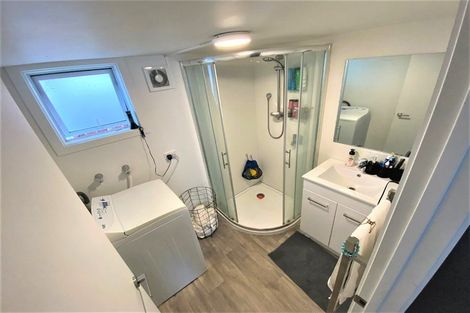 Photo of property in 27 Estuary Road, Weymouth, Auckland, 2103