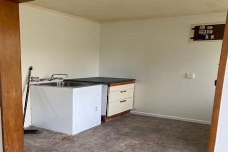 Photo of property in 2/48 Archmillen Avenue, Pakuranga Heights, Auckland, 2010